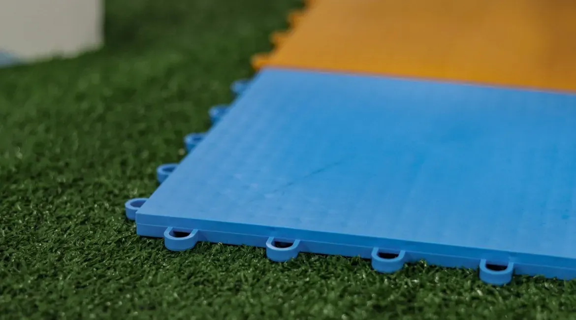 Página de produto: Piso Plástico Modular Flexível